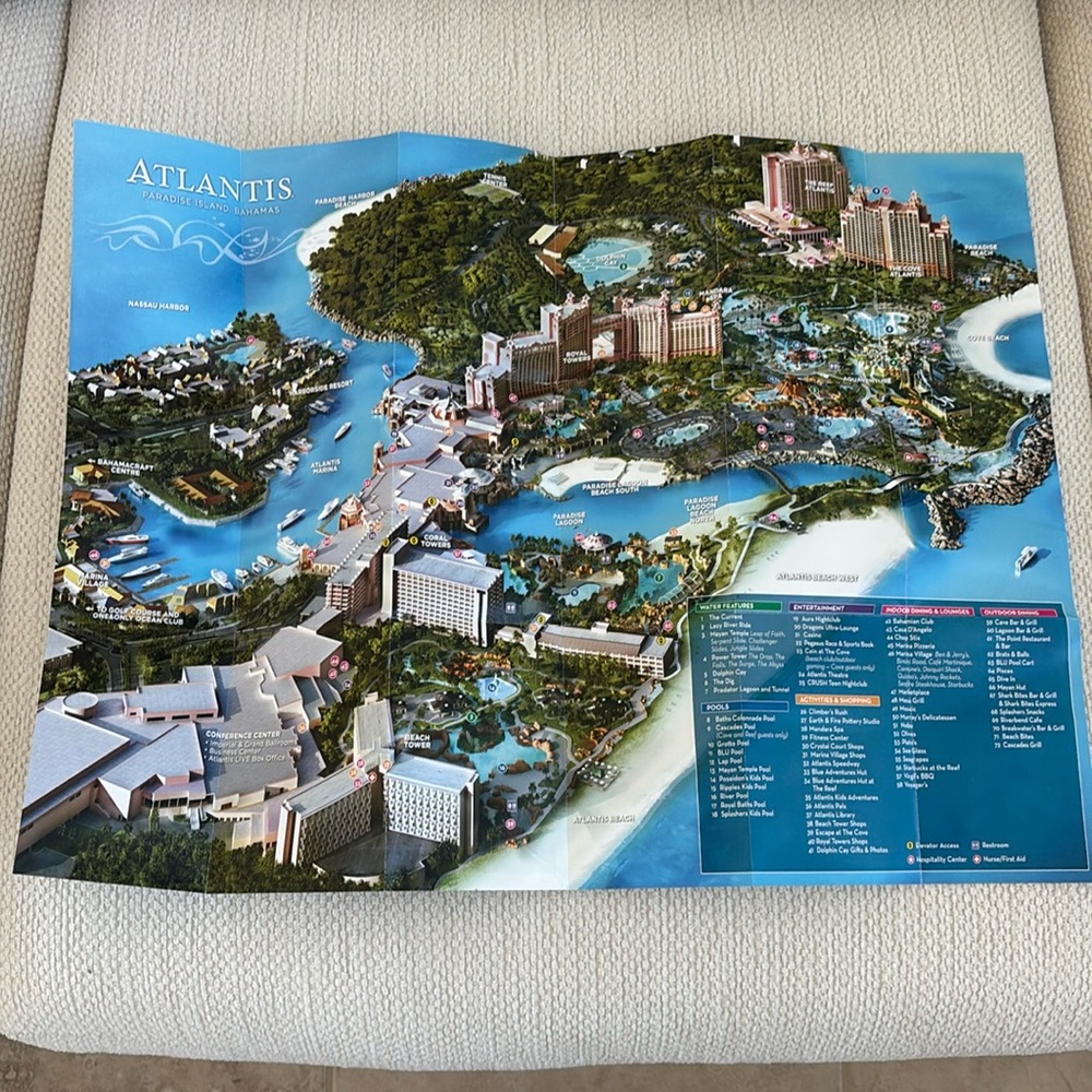 Atlantis Bahamas resort paradise island foldable map